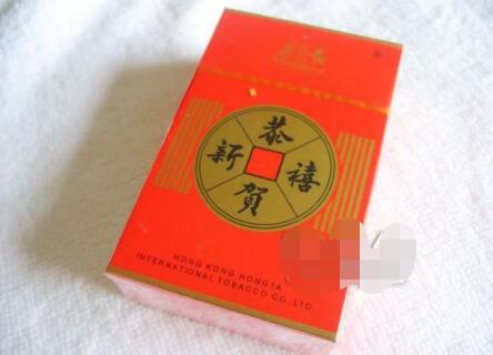 户外烟花派对图片高清-室外燃放烟花爆竹
